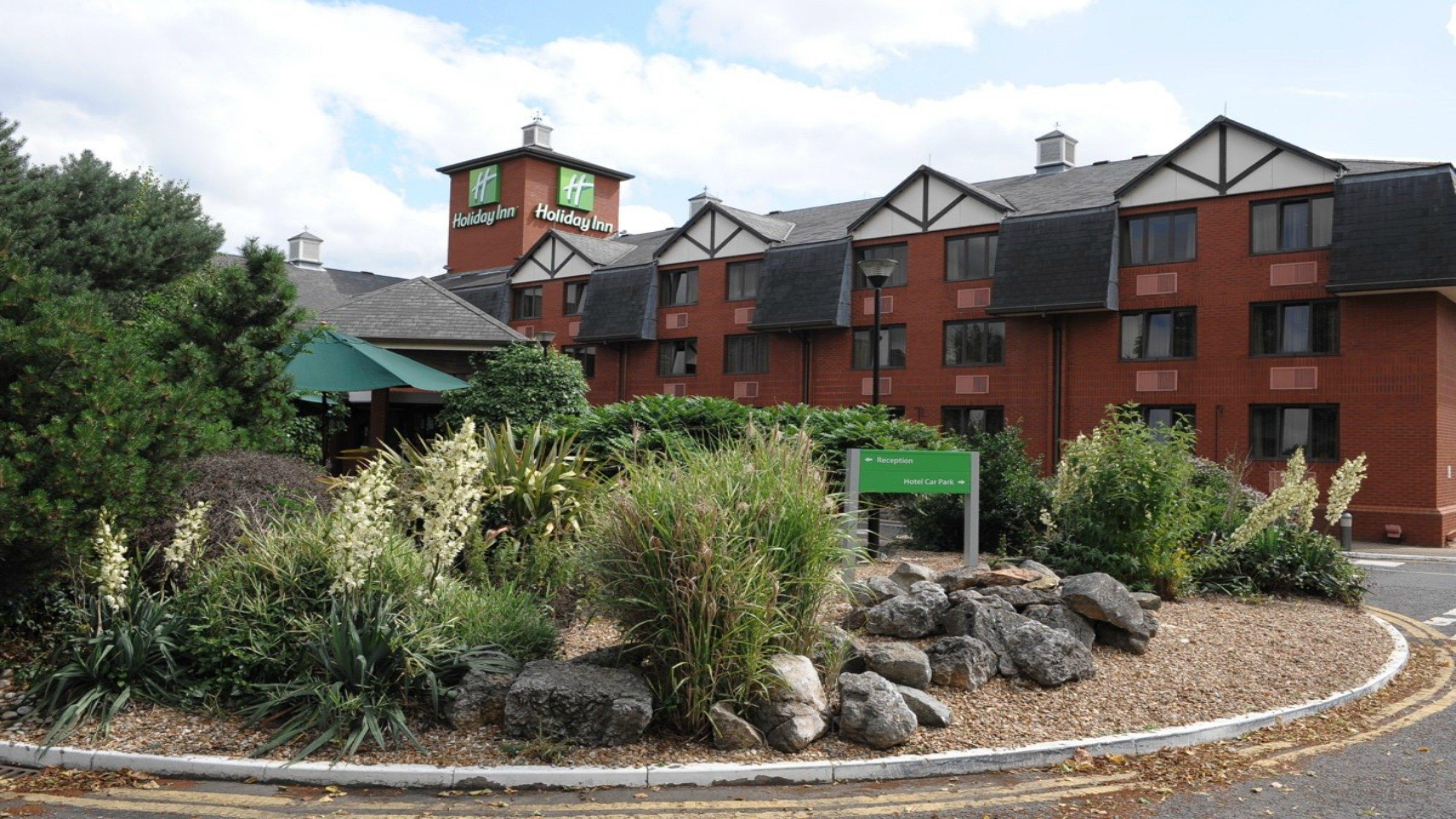 Holiday Inn Northampton, An Ihg Hotel Exterior photo